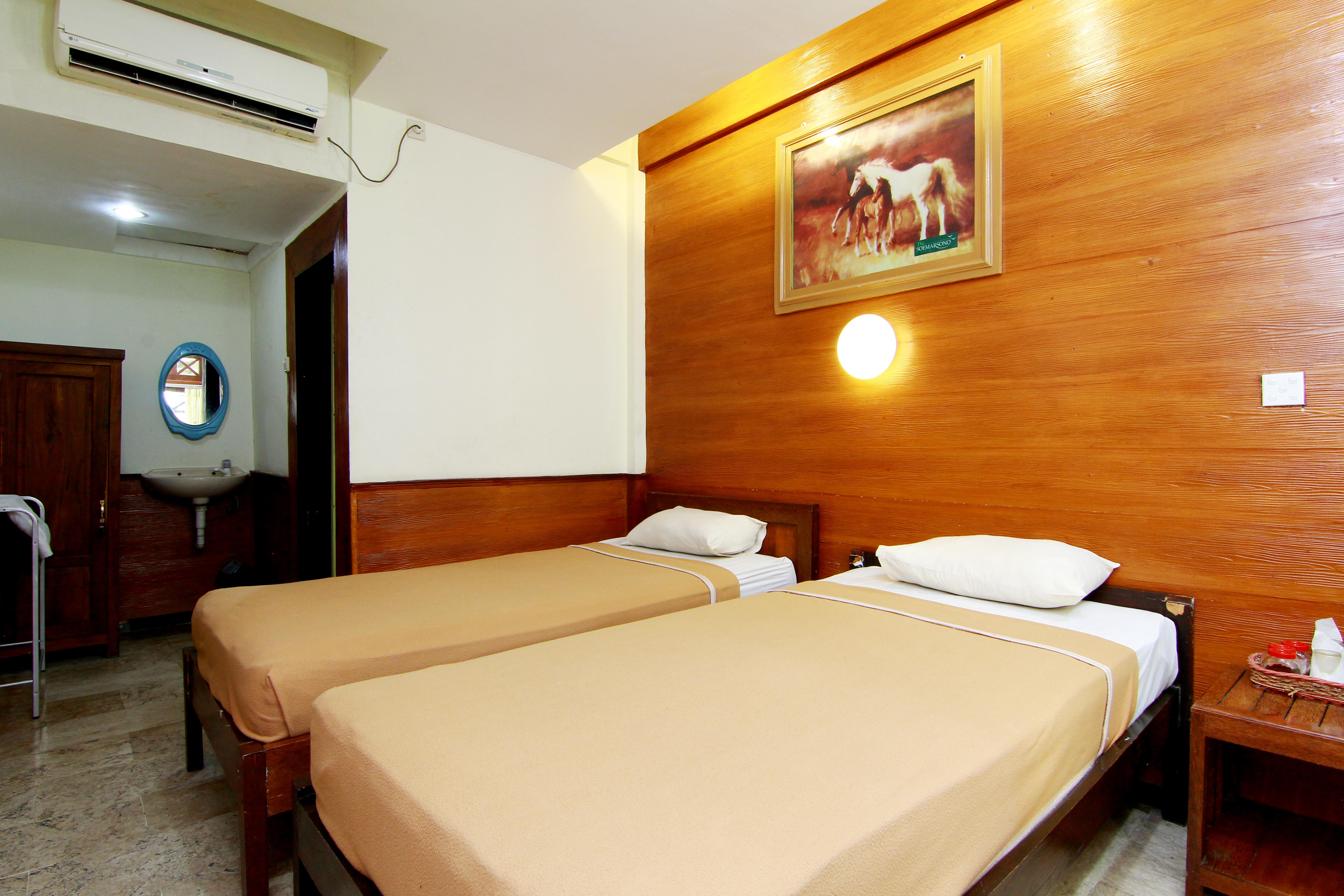 The Soemarsono Hotel Maguwo Zewnętrze zdjęcie